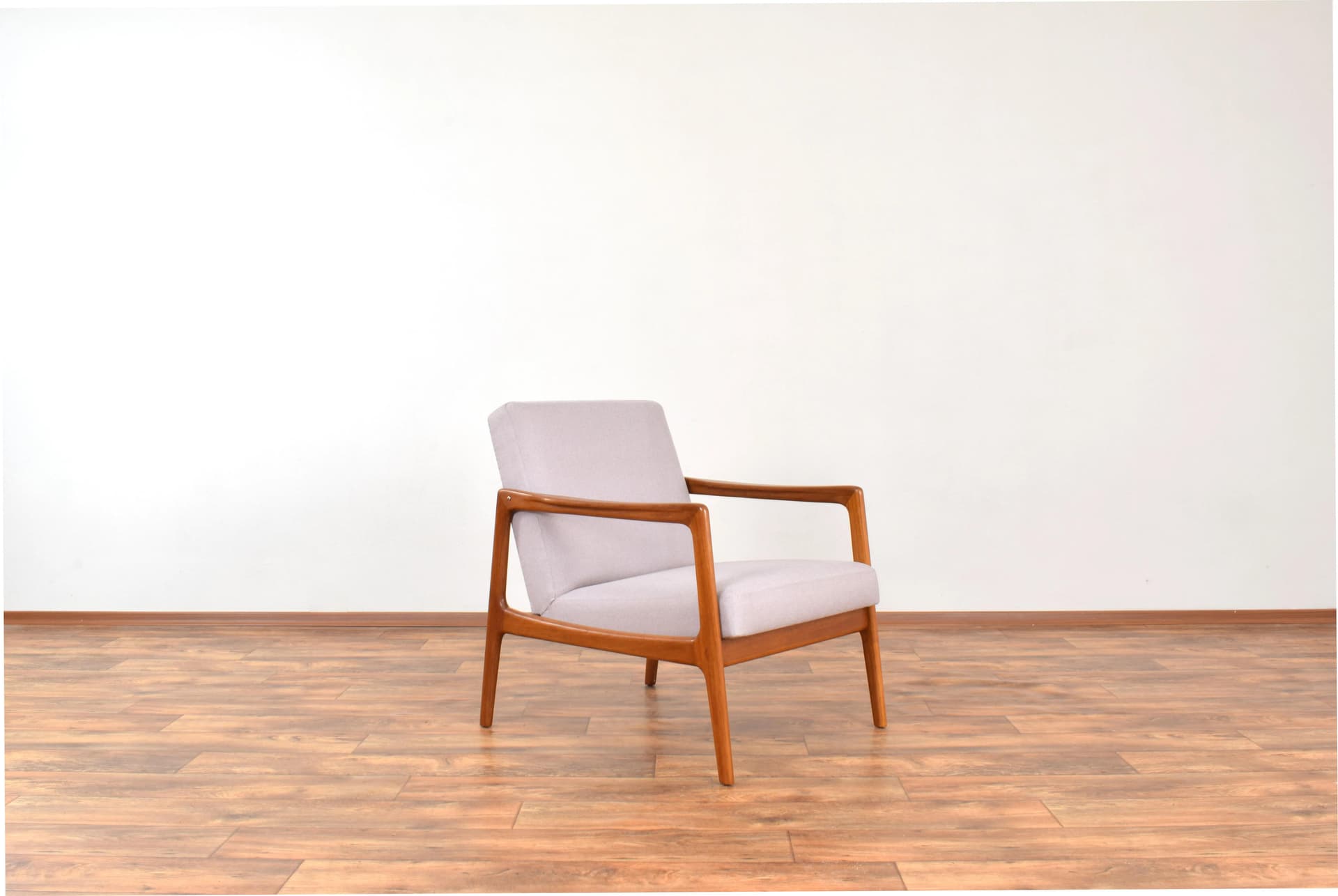 Armchair, brown teak, beige fabric, by A. Svensson, Dux, Sweden, 1960s. - 315644