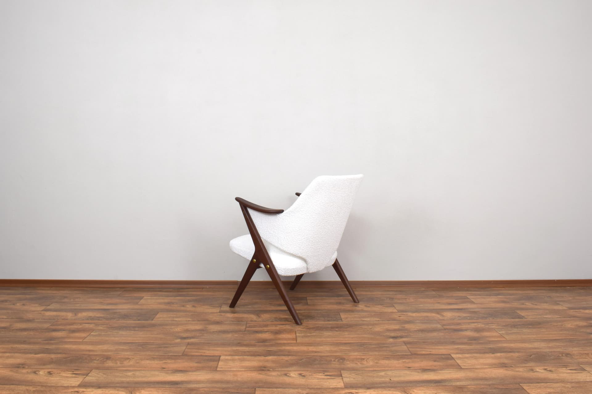 Para foteli Knott, teak brązowy, bouclé biały, Brunstad Møbelfabrikk, Norwegia, lata 60. - 315593
