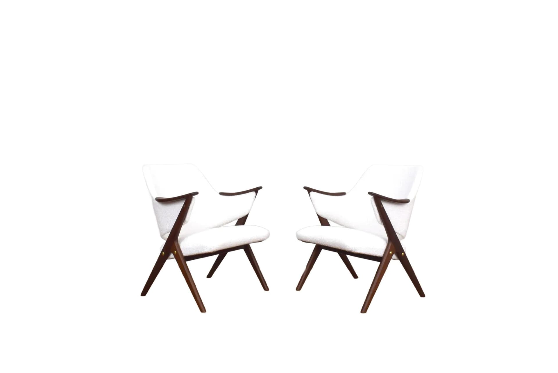Para foteli Knott, teak brązowy, bouclé biały, Brunstad Møbelfabrikk, Norwegia, lata 60.