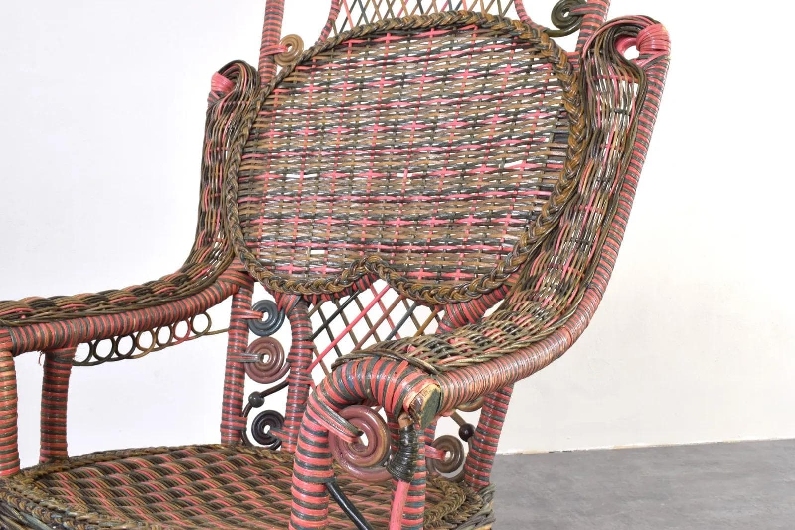 Victorian Armchair, multicolor wicker, Heywood-Wakefield, USA, early 20th c. - 315454