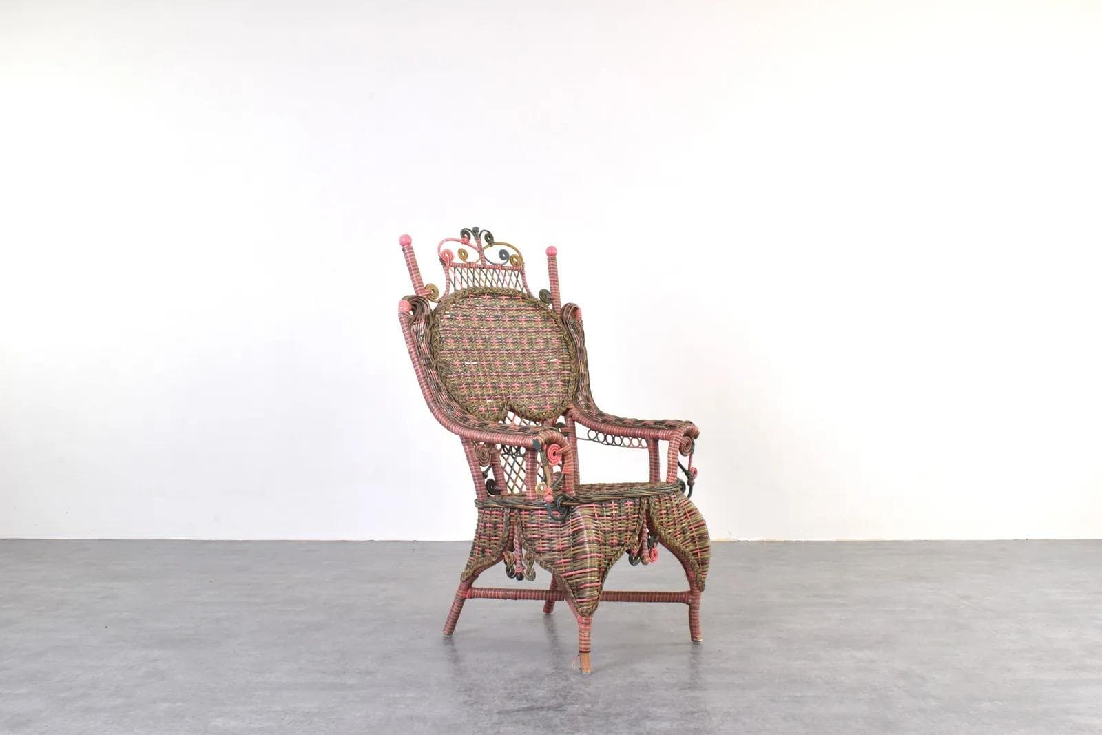 Victorian Armchair, multicolor wicker, Heywood-Wakefield, USA, early 20th c. - 315448
