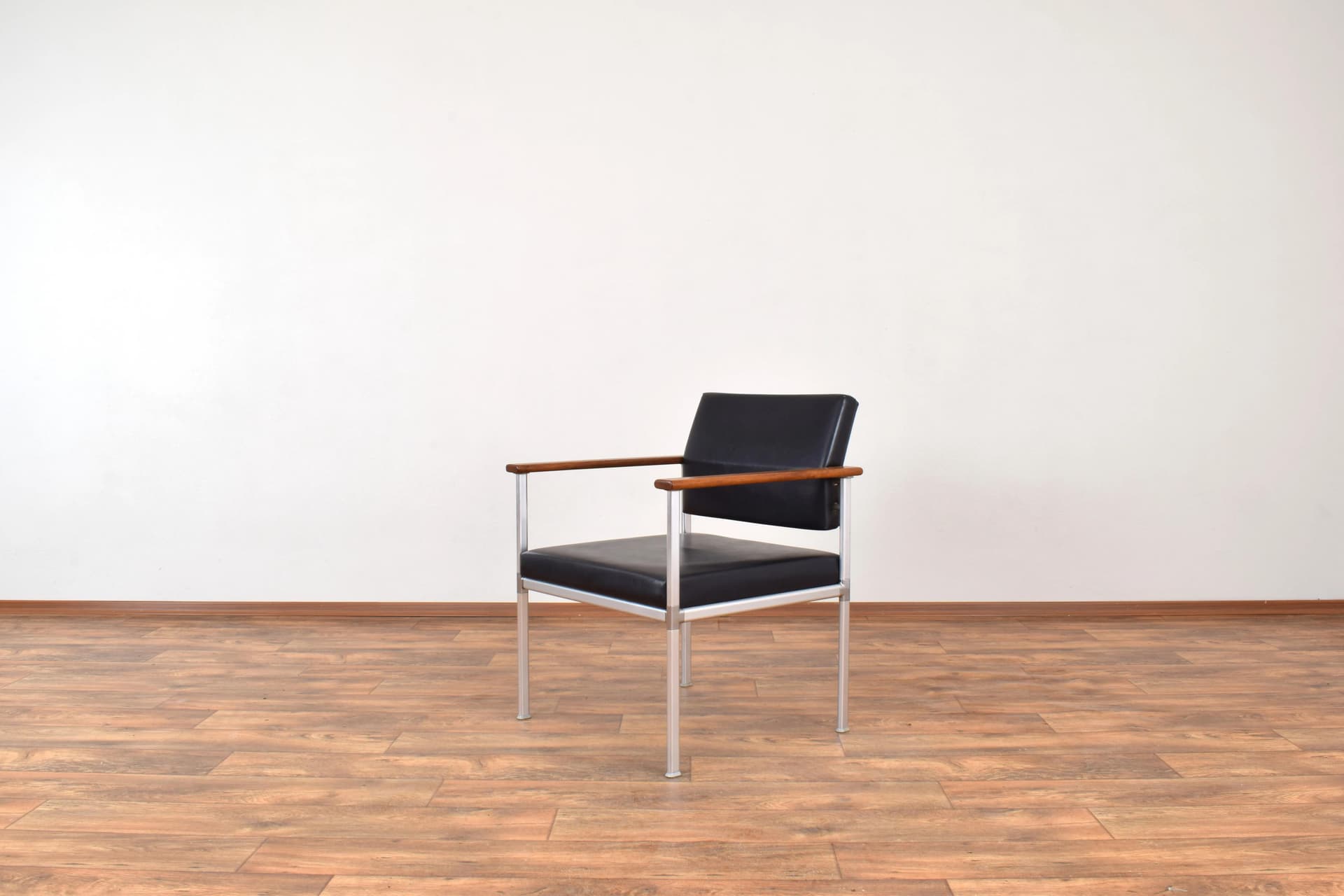 Fotel, aluminium czarne, teak brązowy, Lübke, Niemcy, lata 60. - 315370
