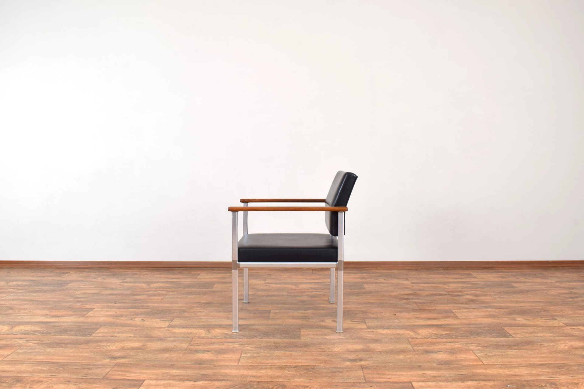 Fotel, aluminium czarne, teak brązowy, Lübke, Niemcy, lata 60. - 315373