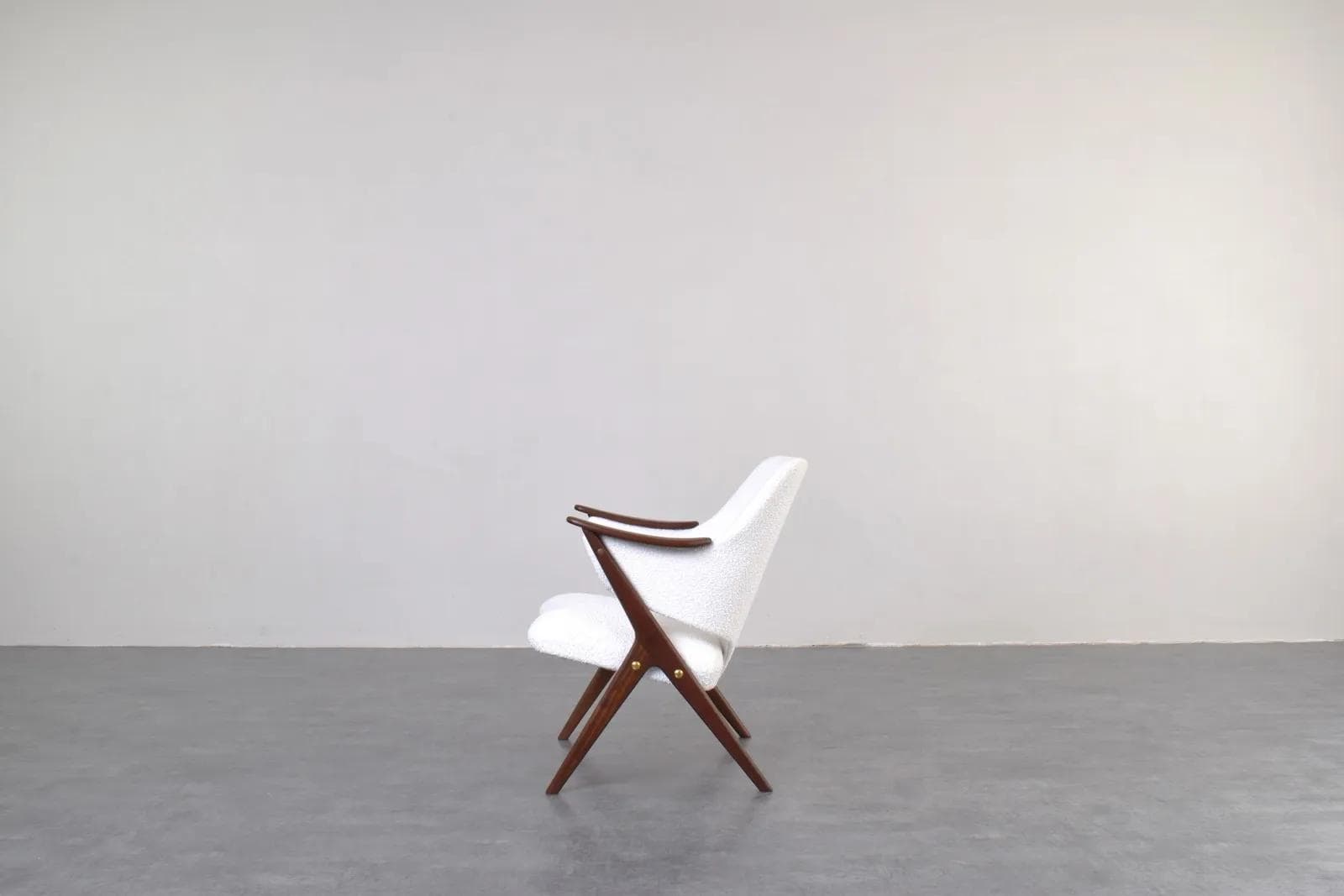 Para foteli Knott, teak brązowy, bouclé biały, Brunstad Møbelfabrikk, Norwegia, lata 60. - 315346