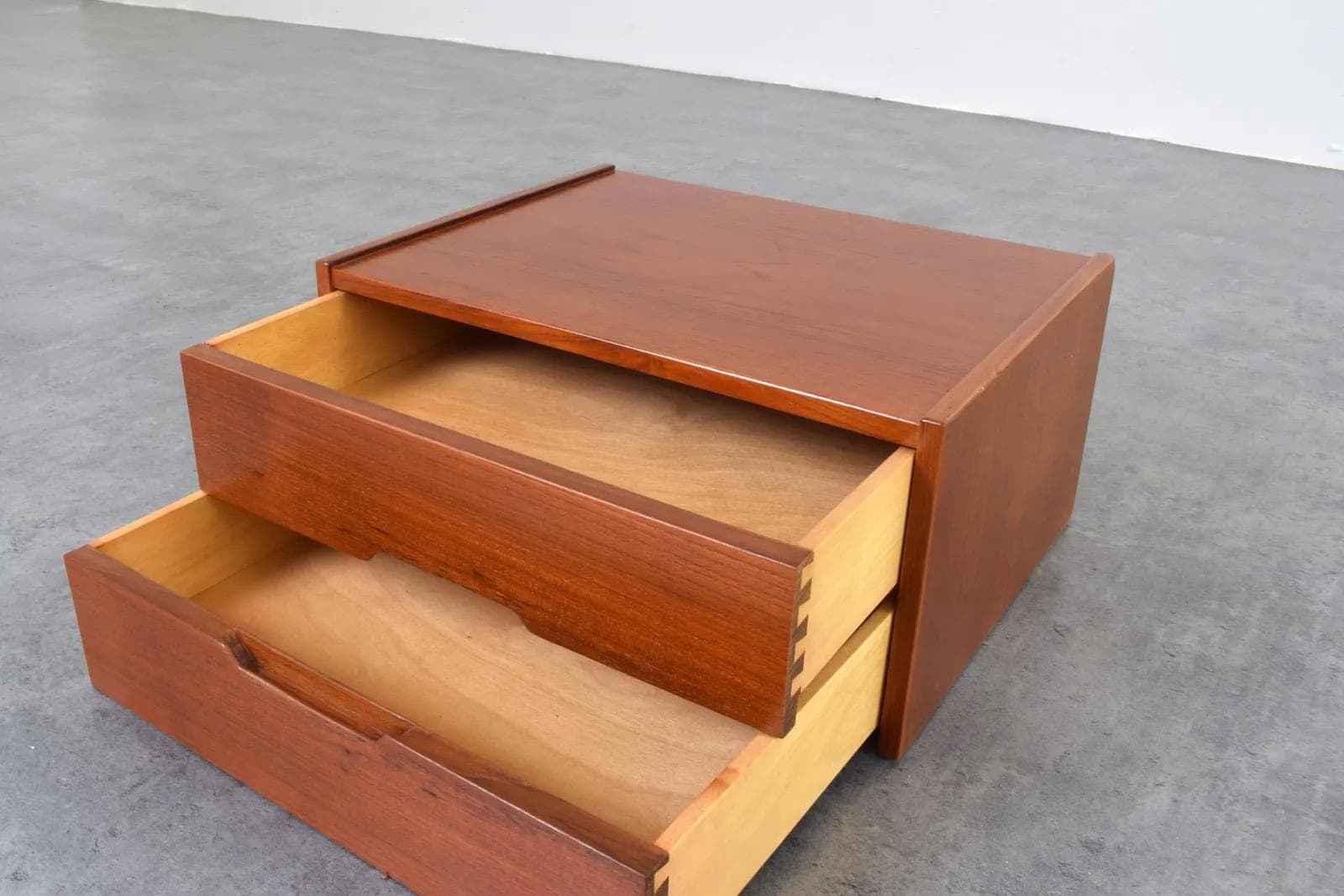 Szafka, teak brązowy, proj. A. Kjersgaard, Odder Møbelfabrik, Dania, lata 60. - 315321
