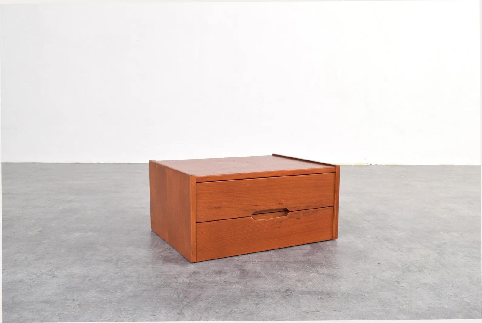 Szafka, teak brązowy, proj. A. Kjersgaard, Odder Møbelfabrik, Dania, lata 60. - 315318