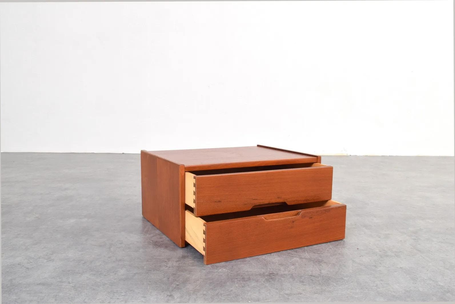 Szafka, teak brązowy, proj. A. Kjersgaard, Odder Møbelfabrik, Dania, lata 60. - 315317