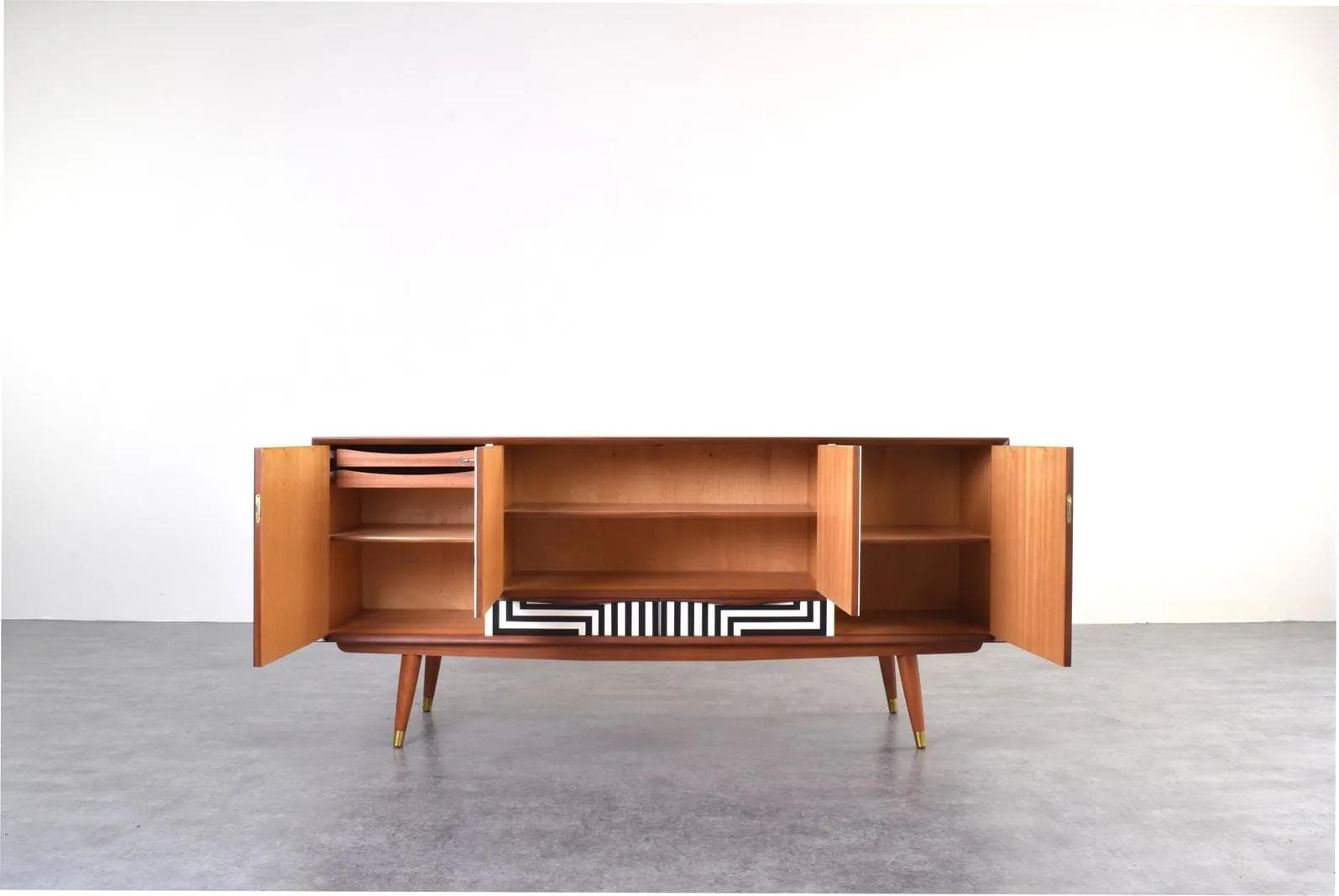 Sideboard, teak brązowy, Norwegia, lata 60. - 315258