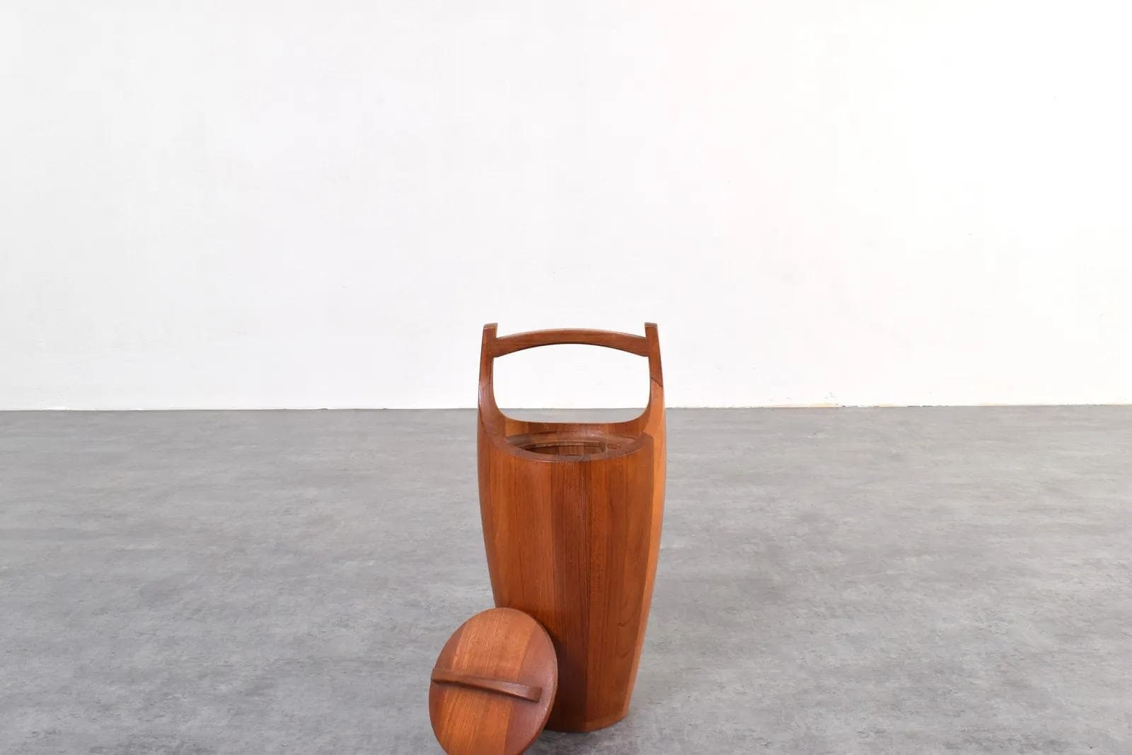 Pojemnik na lód, tek, proj. J. Quistgaard, Dansk Design, Dania, lata 60. - 315229