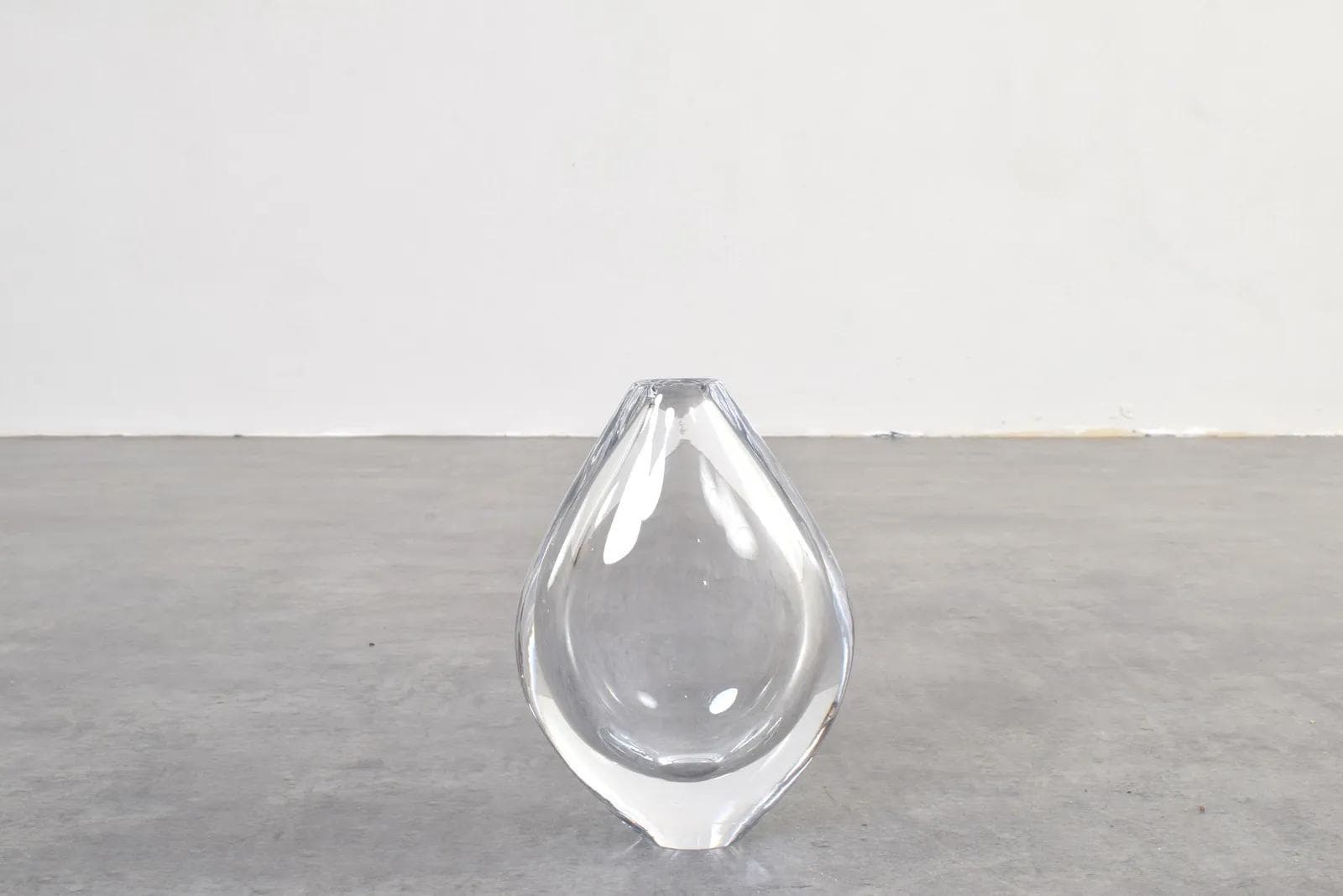 Vase Kraka, transparent glass, by S. Palmqvist, Orrefors, Sweden, 1960s. - 315181