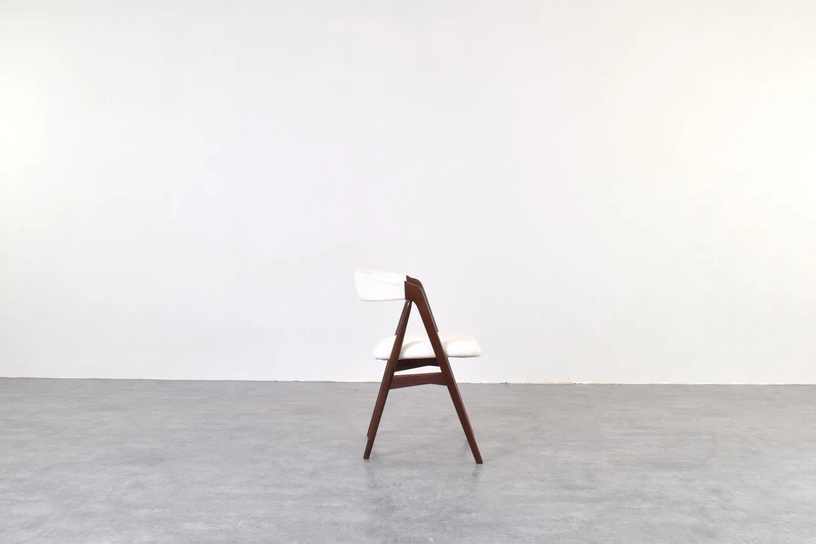Set of four chairs model 205, brown teak, beige fabric, by Th. Harlev, Farstrup, Denmark, 1960s. - 315105