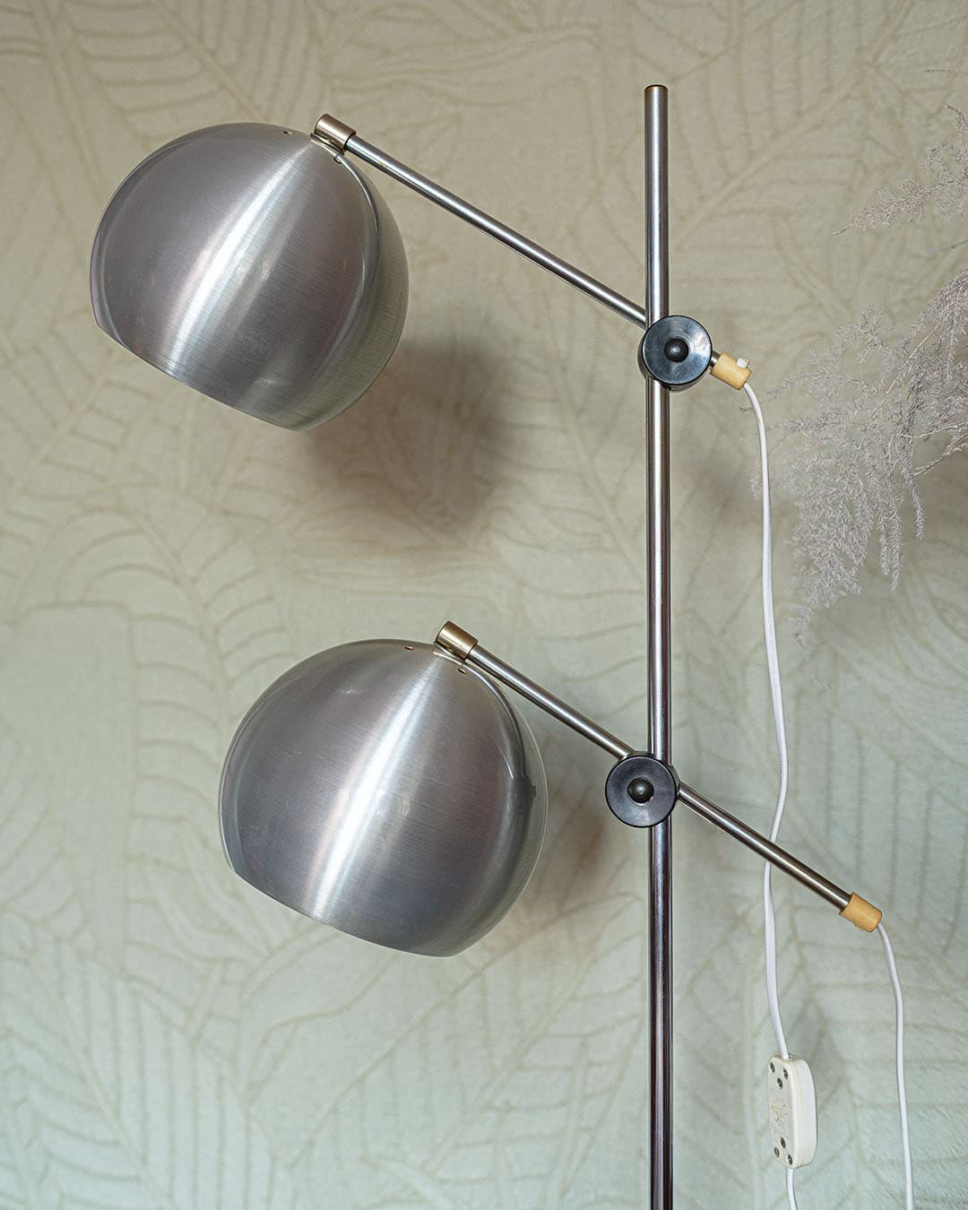 Lampa podłogowa, aluminium srebrny, metal czarny, Dania, lata 70. - 314816