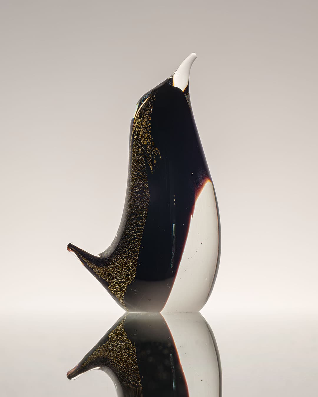 Pair of figurines bird and penguin, yellow, brown, black, white glass, Finland, 1990s. - 314851