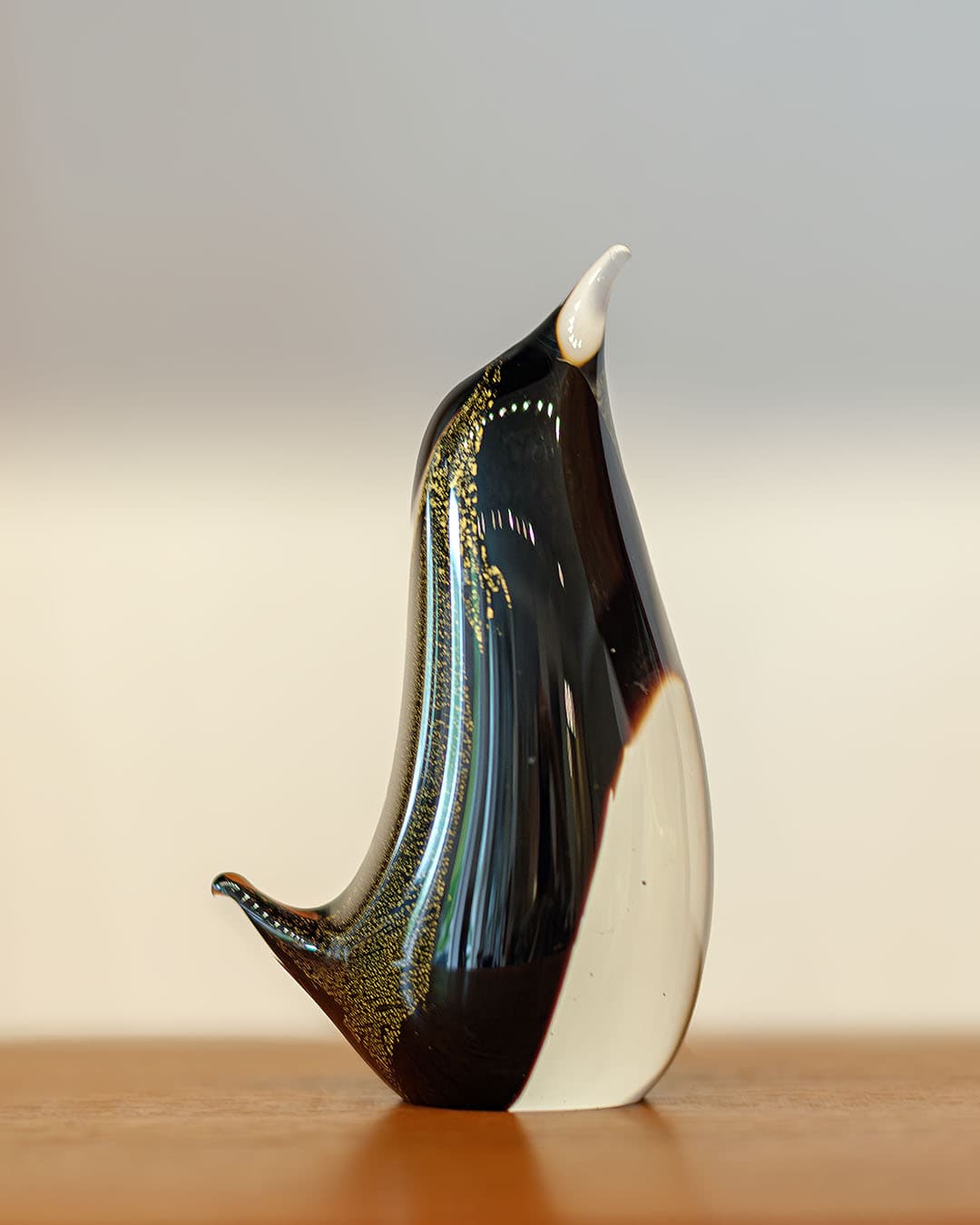 Pair of figurines bird and penguin, yellow, brown, black, white glass, Finland, 1990s. - 314853