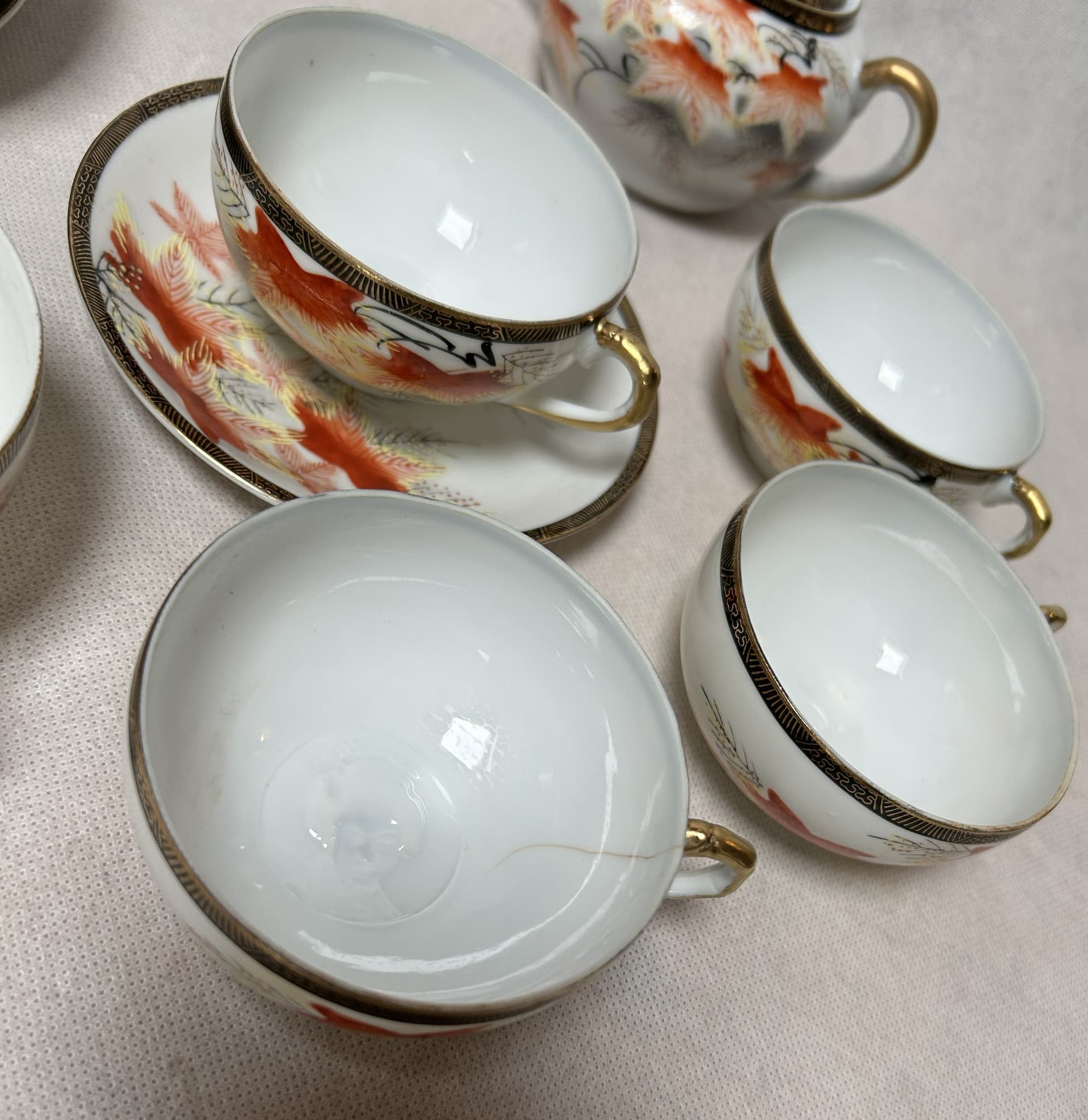 Zestaw porcelanowy, motyw Gejsza, biały porcelana, bambus brązowy, Japonia, lata 70. - 316431