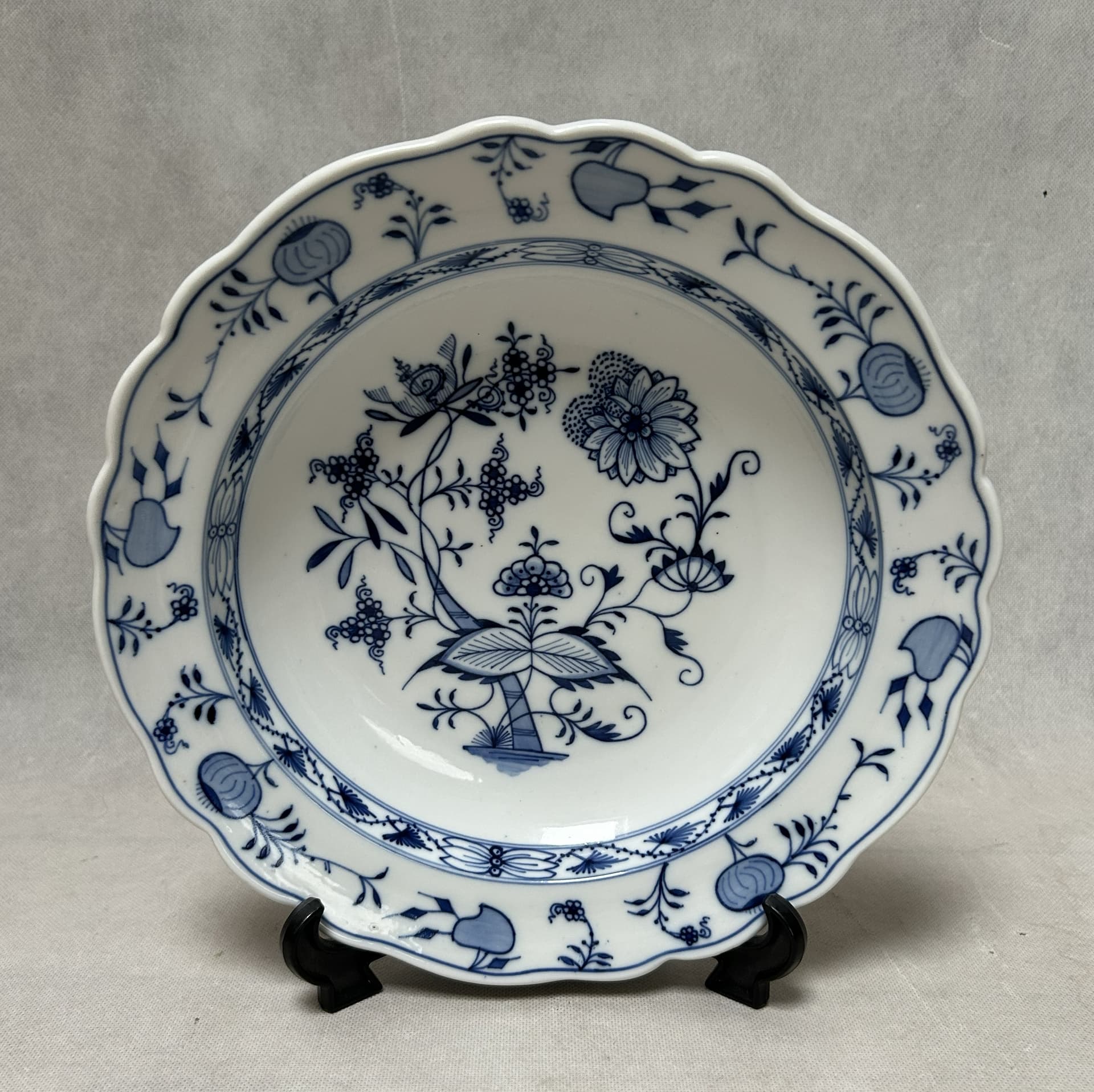 Talerz głęboki Zwiebelmuster 27 cm, porcelana biała kobaltowa, Meissen, Niemcy, XIX w. - 316457