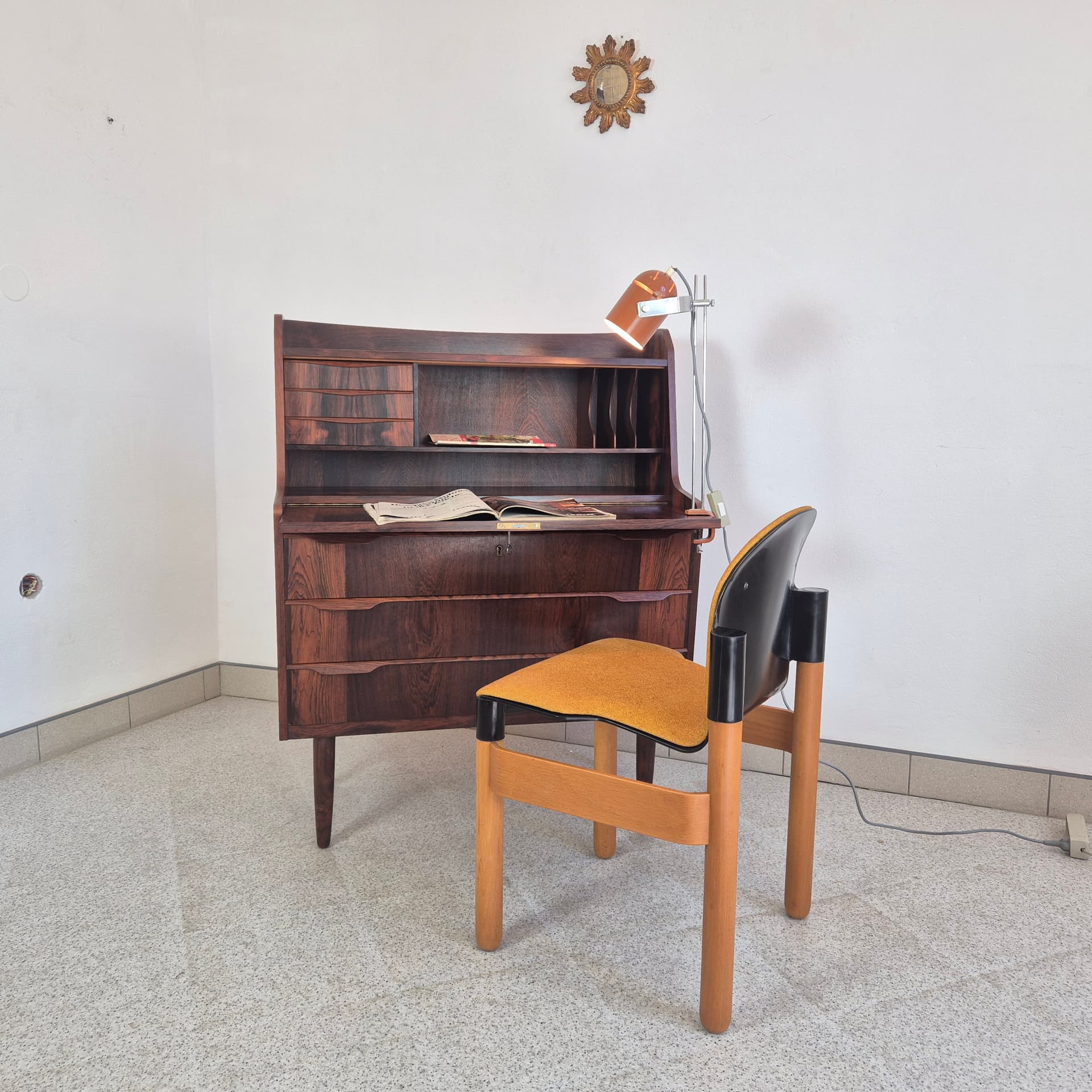 Krzesło Flex 2000, żółta tapicerka, drewno jasne, detale czarne, proj. G. Lange, Thonet, Niemcy, lata 70. - 316547