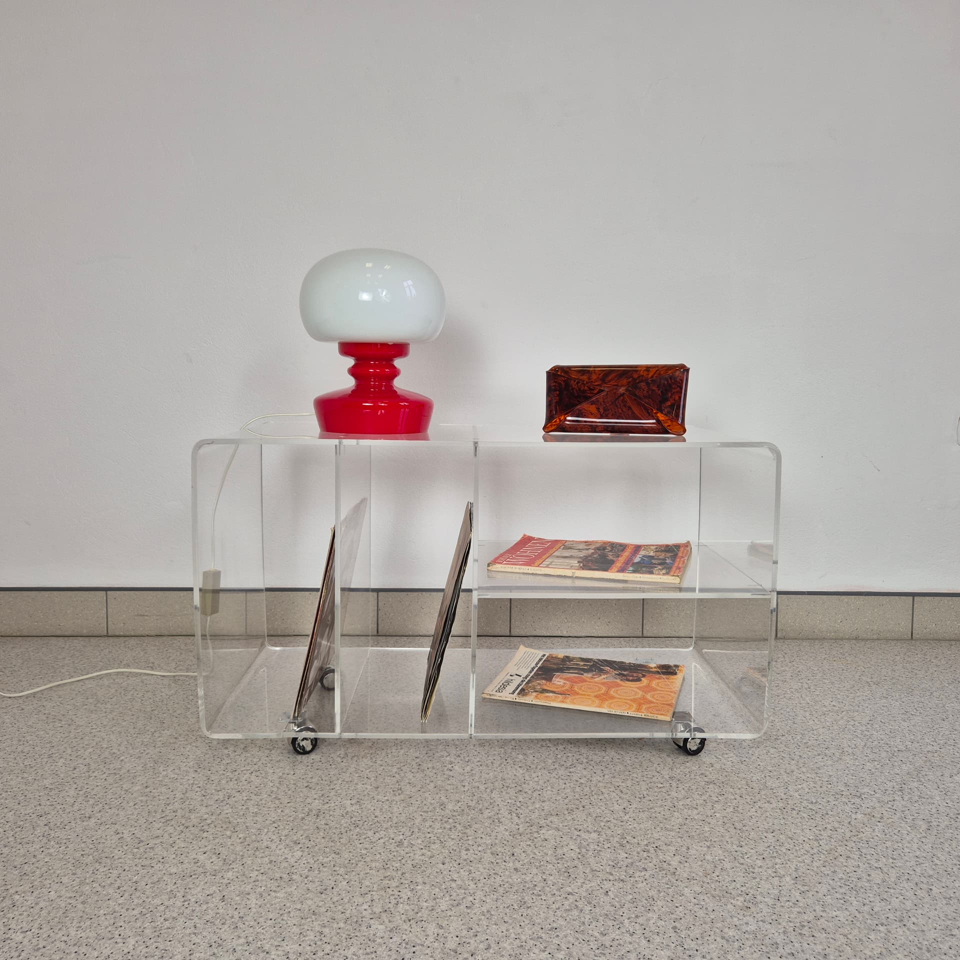 Table lamp, red white glass, by Š. Tabera, OPP Jihlava, Czechoslovakia, 1970s. - 316747