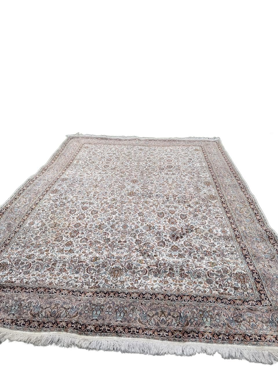 Rug Ghoum Qom 350x250 cm, multicolor silk, India