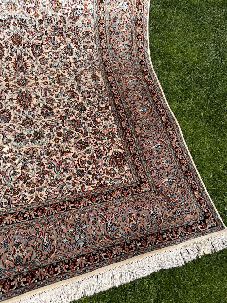 Rug Ghoum Qom 350x250 cm, multicolor silk, India - 316945