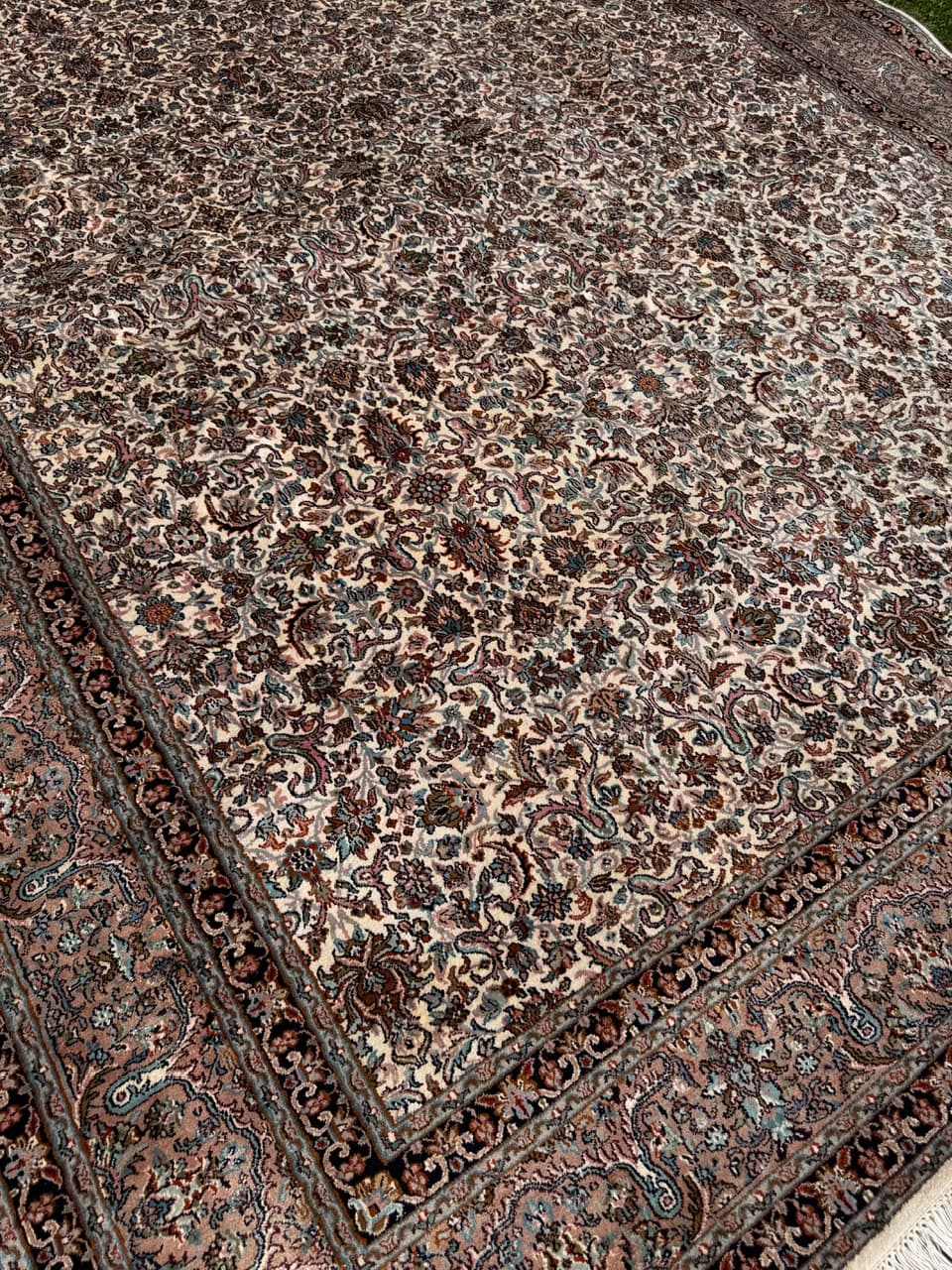 Rug Ghoum Qom 350x250 cm, multicolor silk, India - 316956