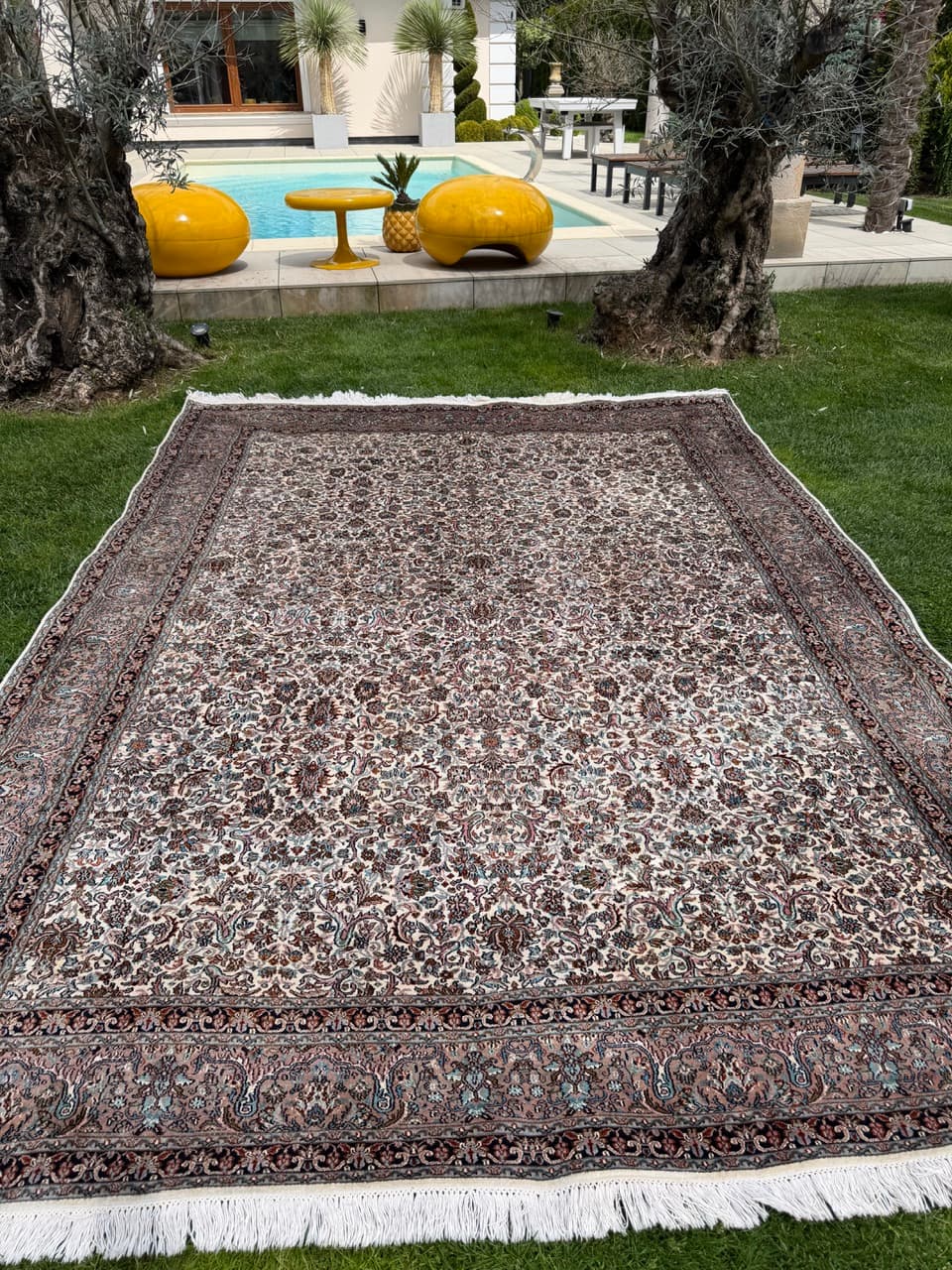 Rug Ghoum Qom 350x250 cm, multicolor silk, India - 316951