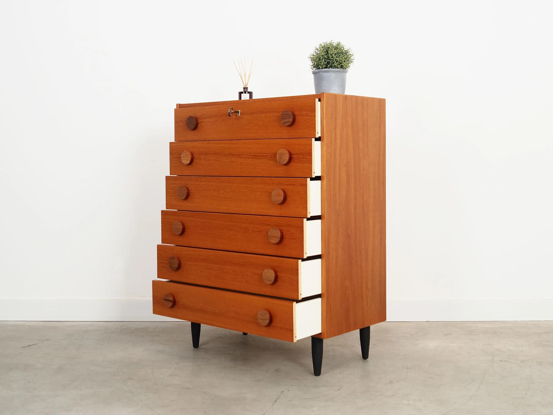 Komoda, mid-century modern, teak pomarańczowy, Dania, lata 60. - 23334