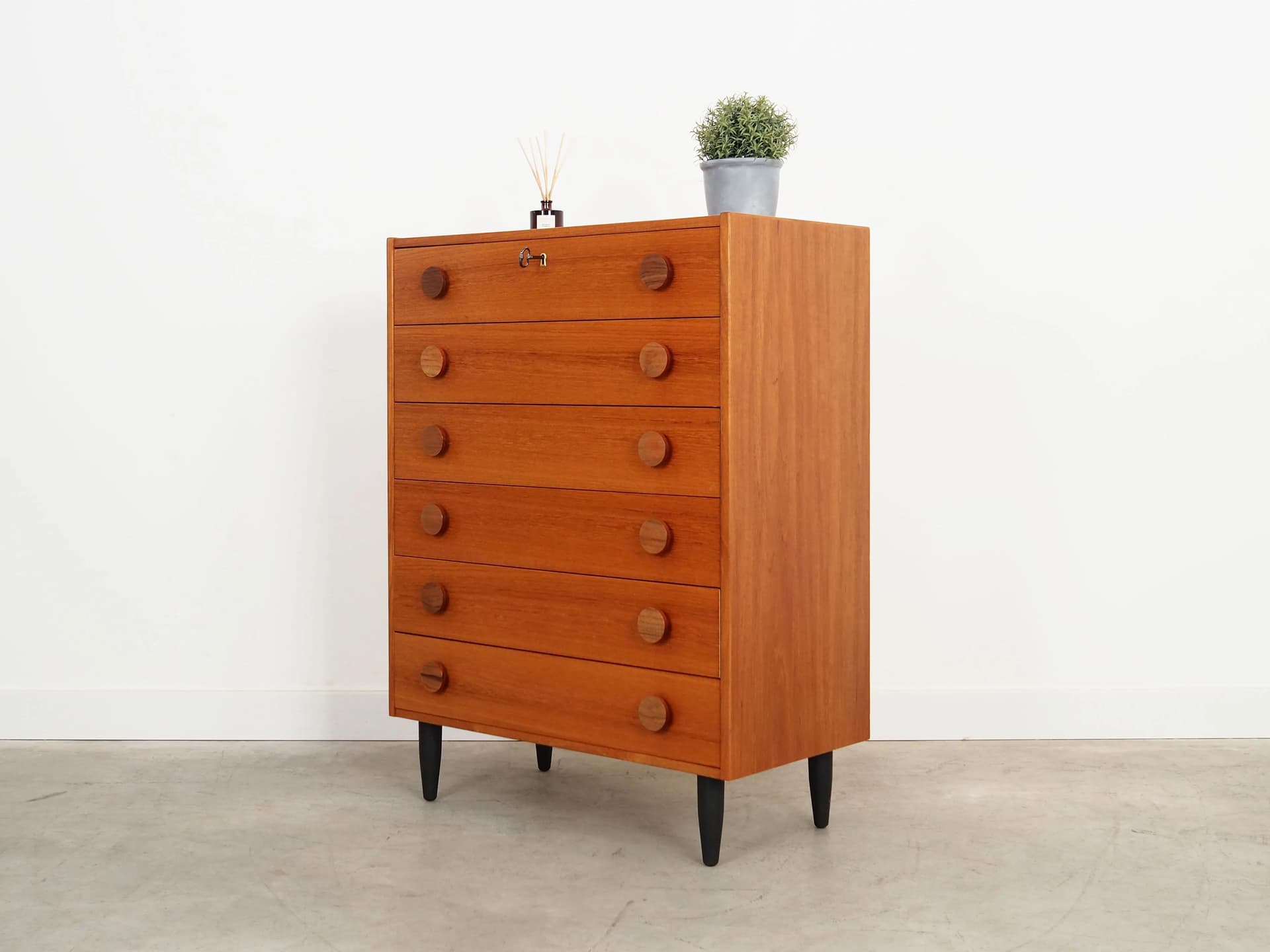 Komoda, mid-century modern, teak pomarańczowy, Dania, lata 60. - 23333