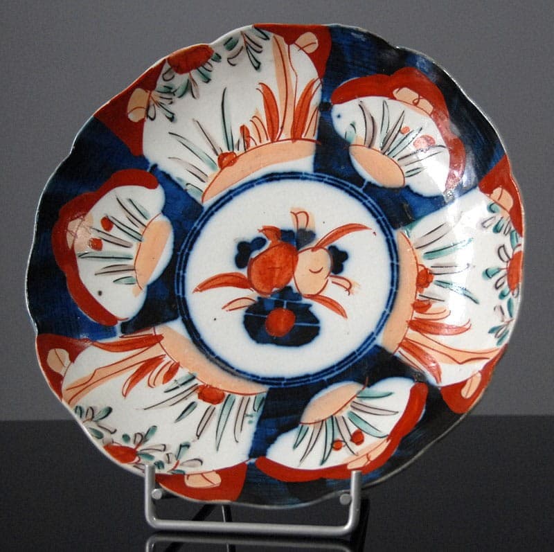 Patera Imari, biała niebieska czerwona zielona, fajans, Japonia, przełom XIX/XX w. - 318052