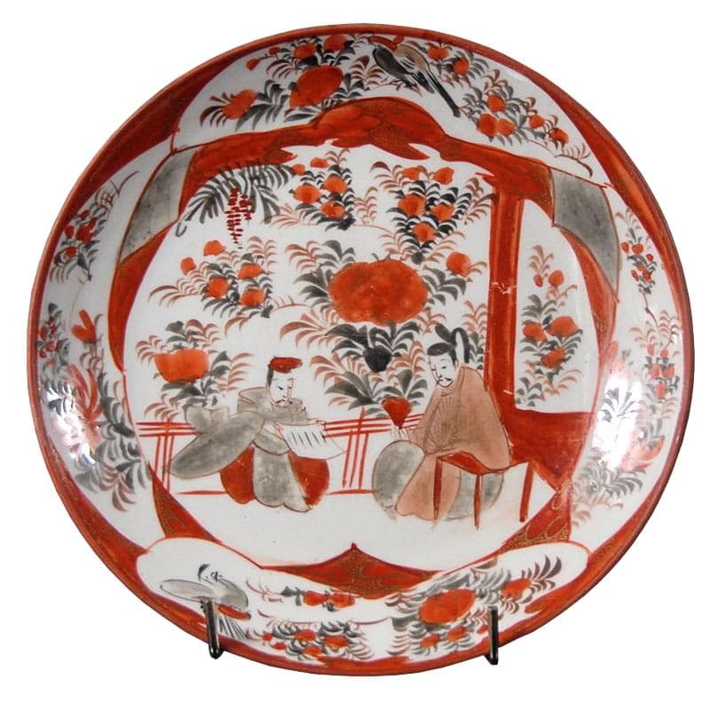 Patera Imari, czerwono-czarna, fajans, Japonia, początek XX w.