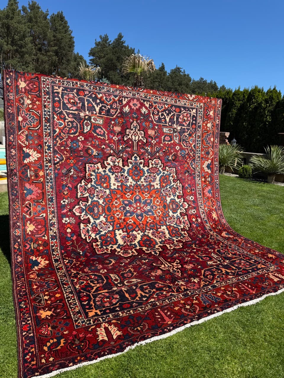 Rug Bahtiari 385x315 cm, red multicolor wool, Iran - 318416