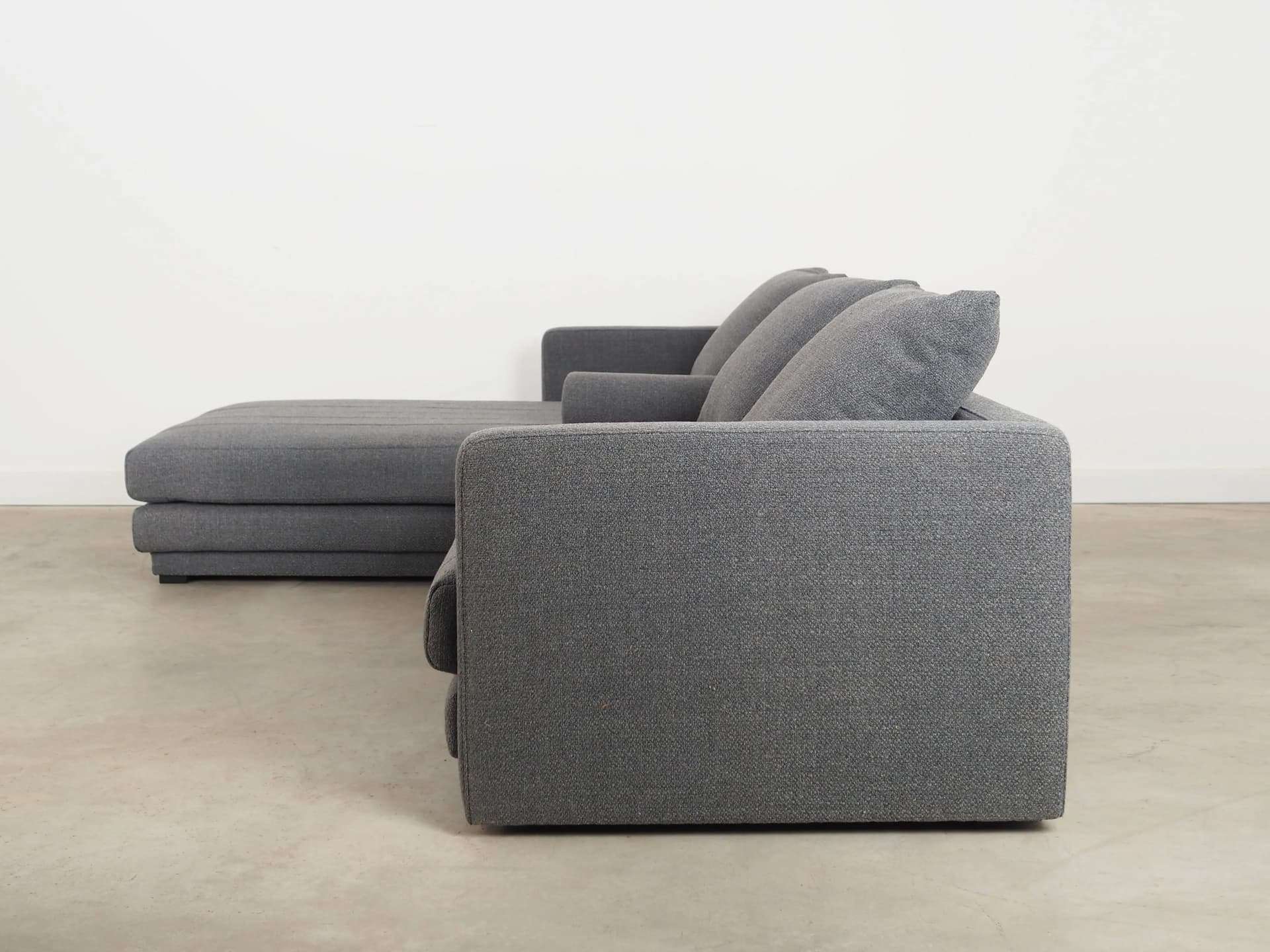 Narożnik, skandynawski design, szary, tkanina, Polska, lata 2000. - 23702