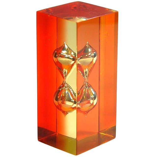 Hourglass Space Age, orange transparent, gold plexiglass, 1970s. - DIMENSION
