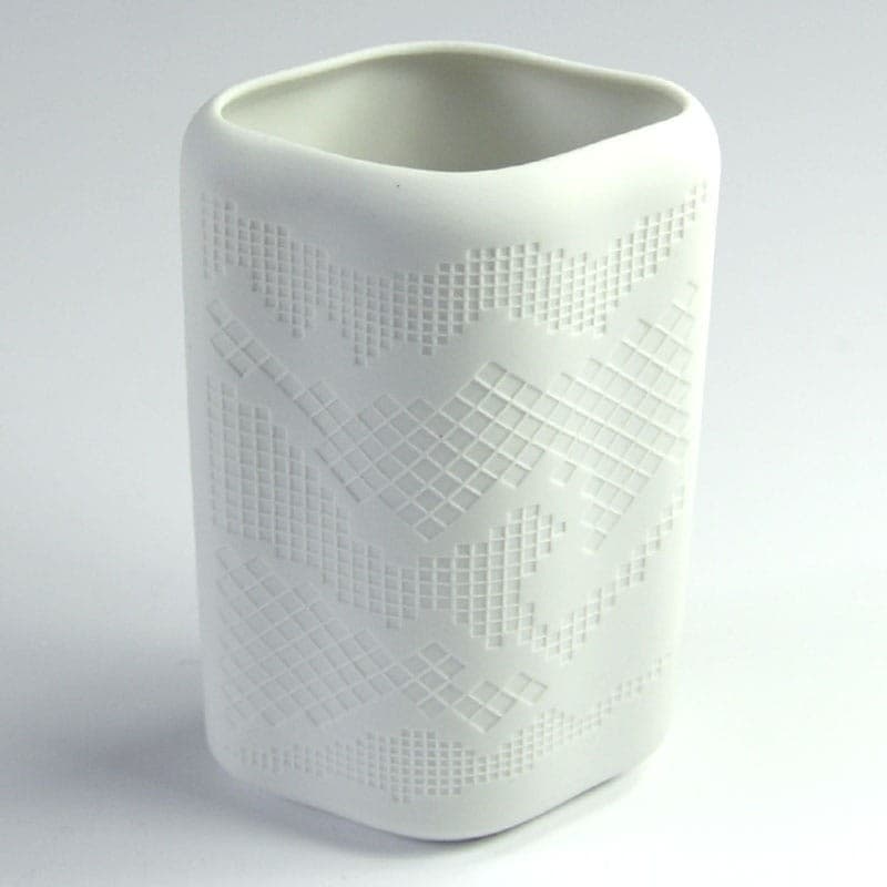 Wazonik, porcelana biskwitowa biała, Tirschenreuth, Niemcy, lata 90. - 323277