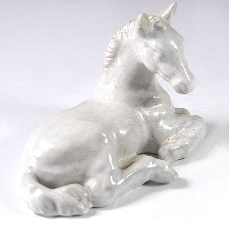 Figurine Lying Foal, glazed white beige brown ceramic, Michael Andersen & Son, Denmark, 1960s. - 323032