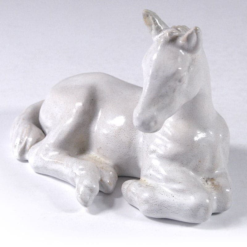 Figurine Lying Foal, glazed white beige brown ceramic, Michael Andersen & Son, Denmark, 1960s. - 323033