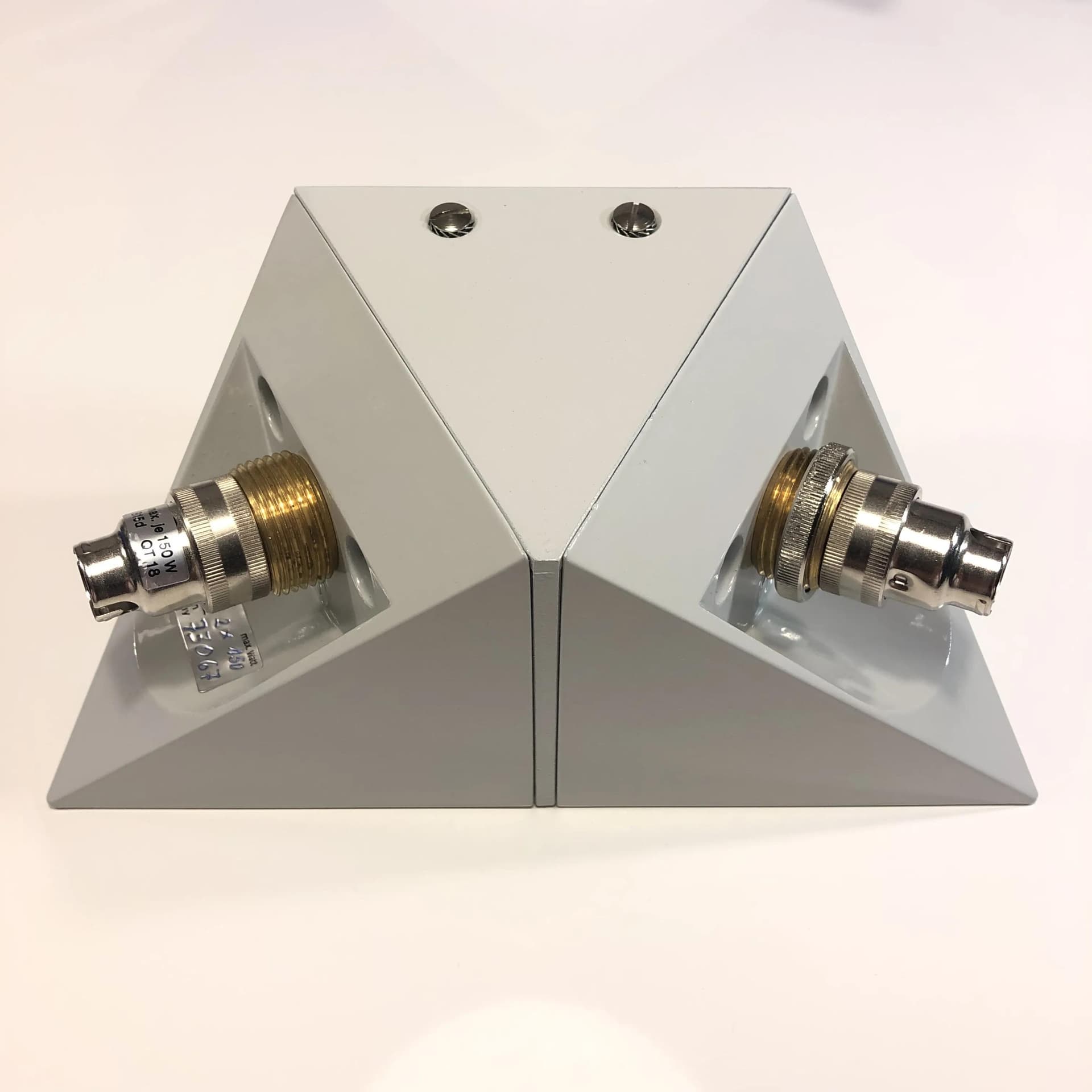 Para kinkietów geometrycznych, niebieski biały, metal, Peill & Putzler, Niemcy, lata 80. - 23914