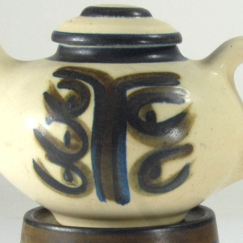 Dzbanek z podgrzewaczem Okela, beżowy brązowy niebieski, ceramika, Dania, lata 80. - 320059