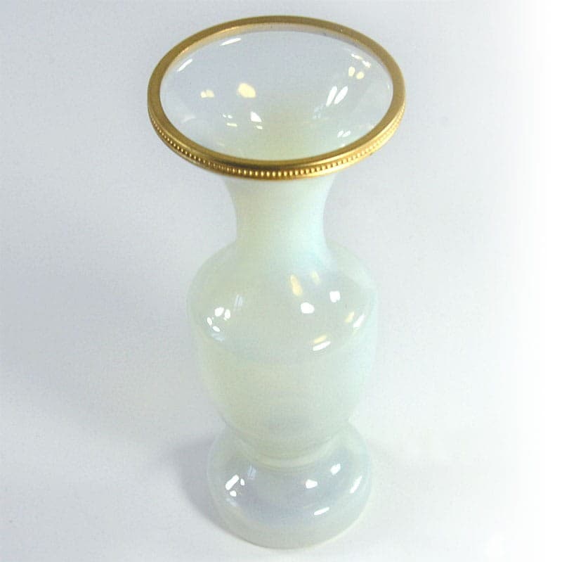 Wazon Opaline de Venise, szkło mlecznobiałe, metal złoty, Murano, Włochy, lata 50. - 320815