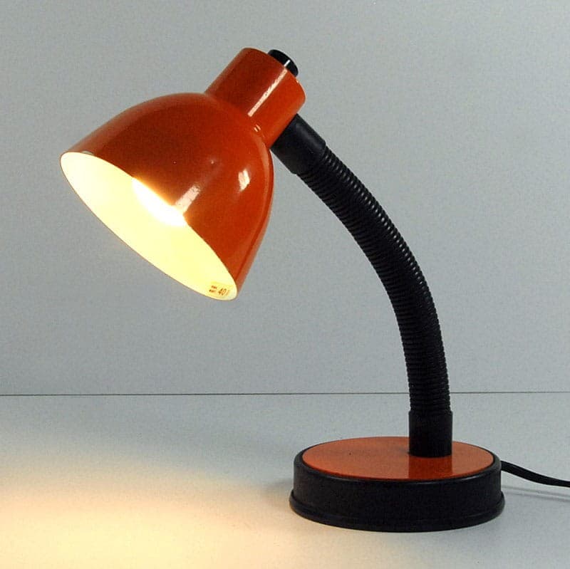 Lampka biurkowa Space Age, metal pomarańczowy, plastik czarny, Veneta Lumi, Włochy, lata 70. - 320811