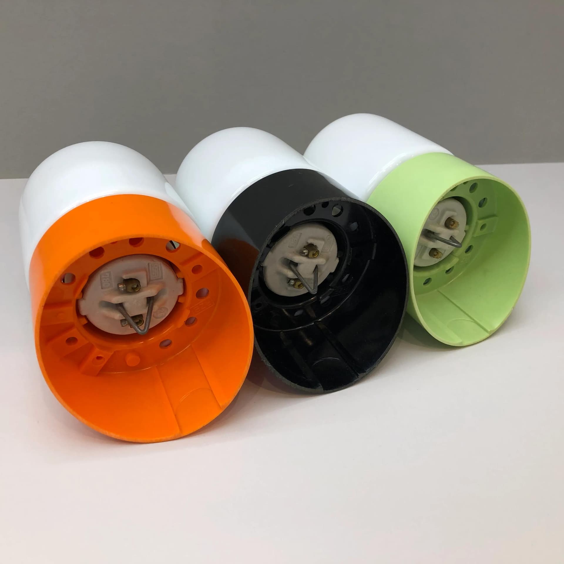 Multikolorowe, modernistyczne kinkiety ścienne z opalowym szkłem, RZB, Niemcy, lata 70. - 23885