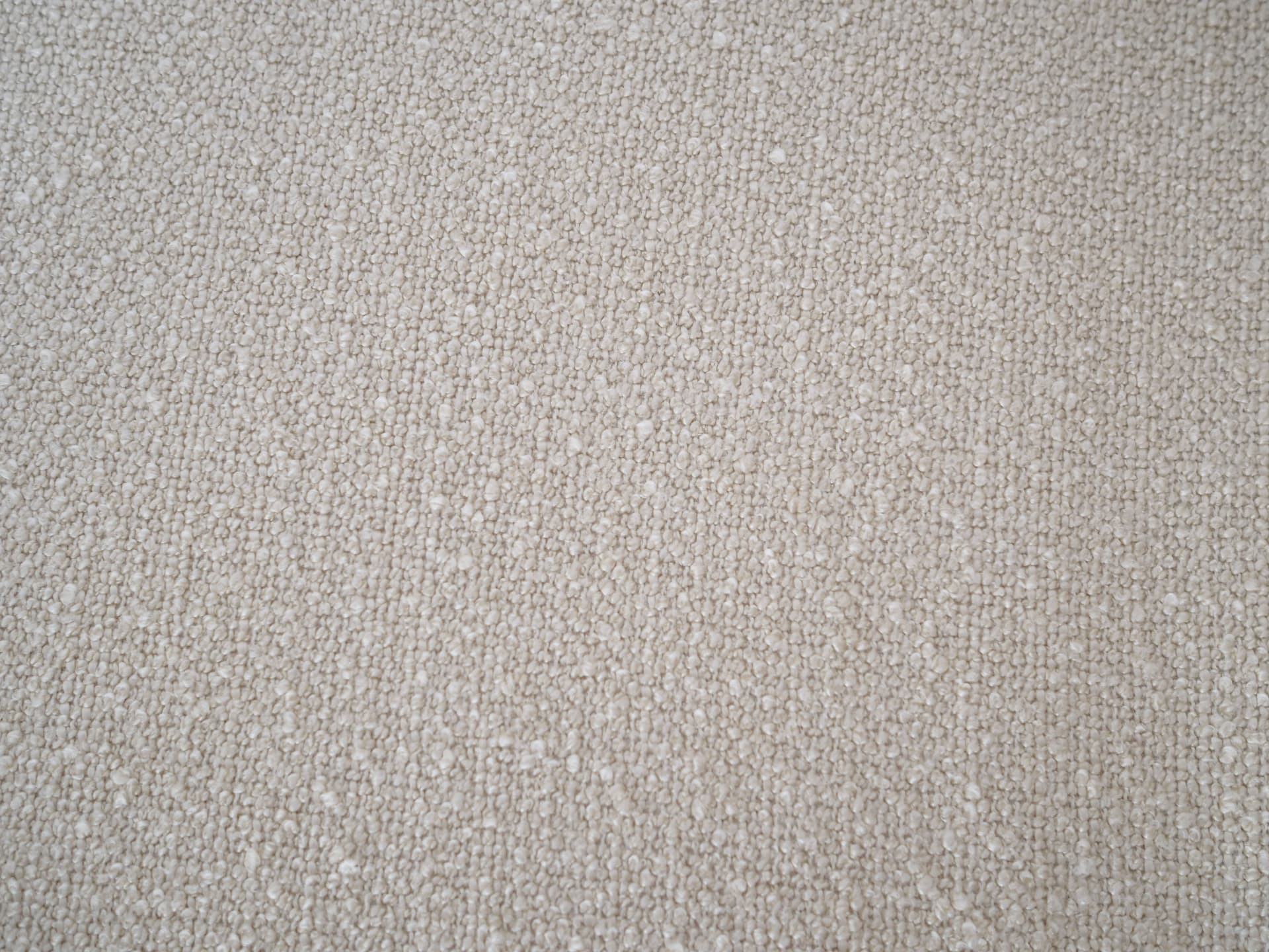 Fotel, boucle ivory white, teak, Dania, lata 70. - 77910
