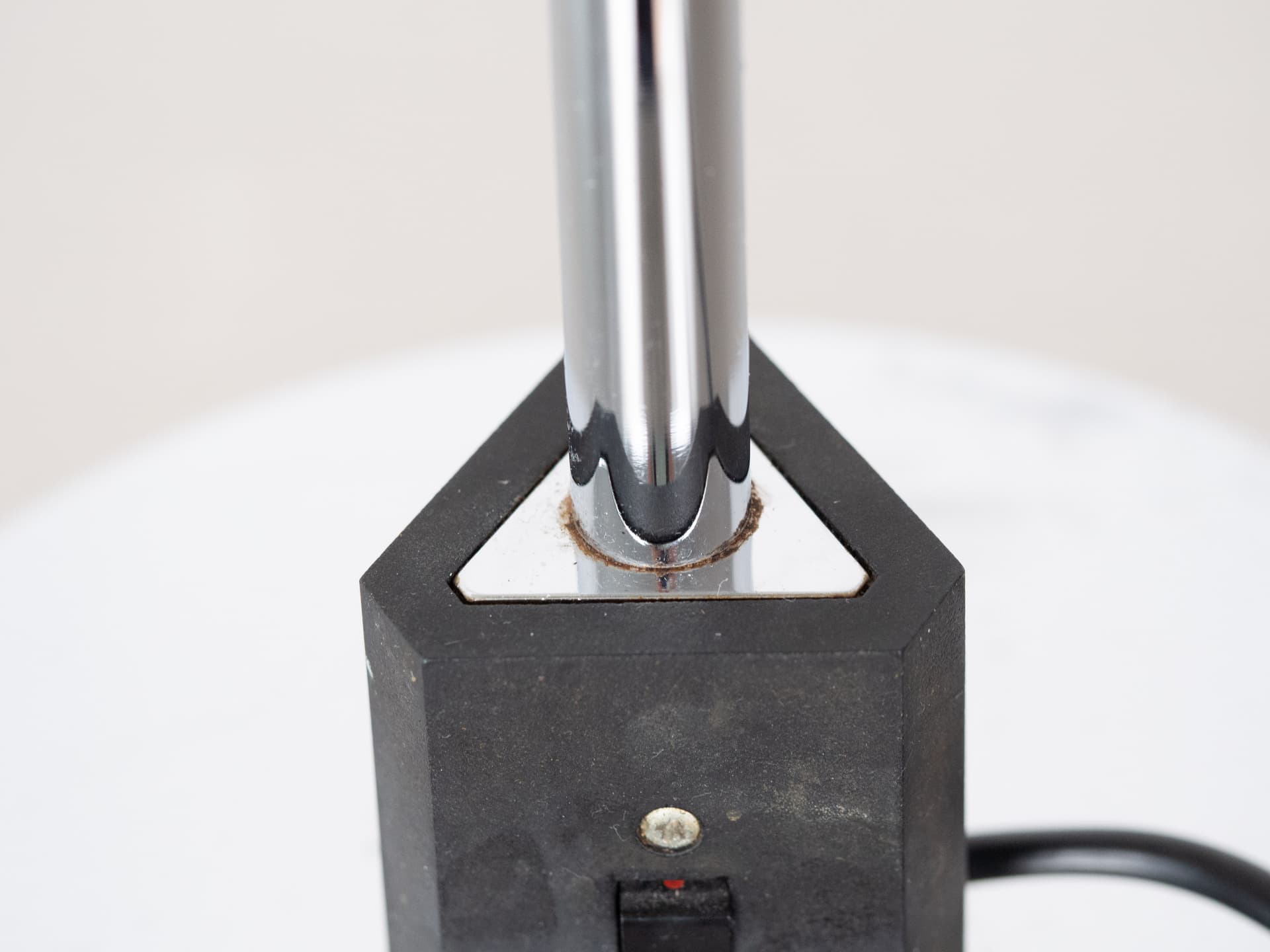 Table lamp PH 4/3, white metal, silver chrome, by P. Henningsen, Louis Poulsen, Denmark, 1970s. - 320383