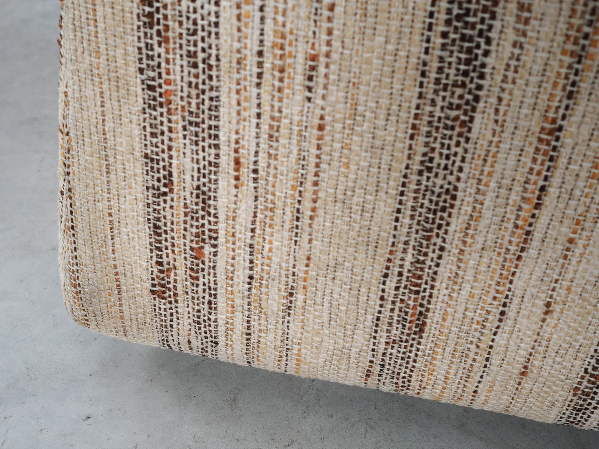 Sofa trzyosobowa, tkanina multikolor, drewno, Saporiti, Włochy, lata 60. - 320482
