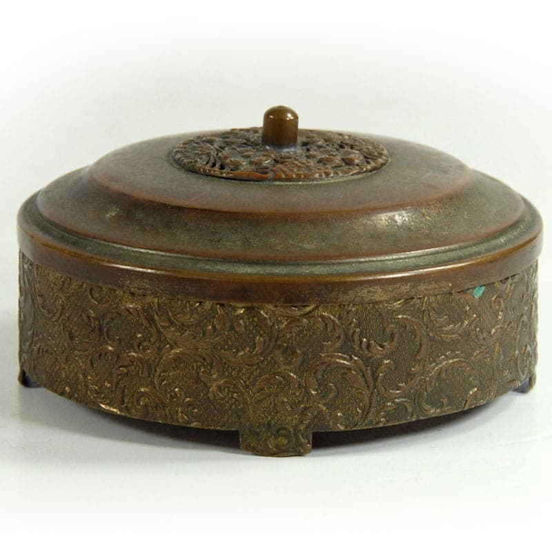 Trinket Box Art Deco, bronze, green velvet, France, 1930s. - 320519