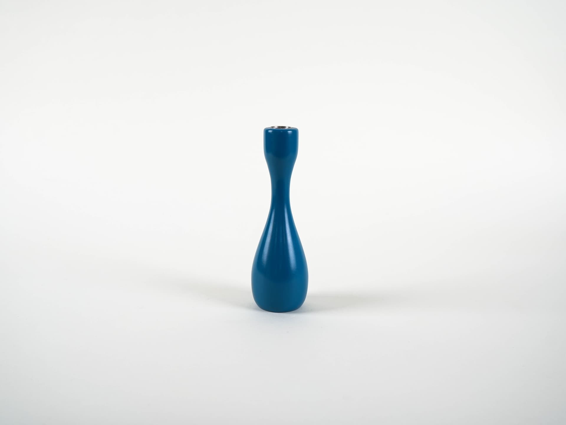 Candlestick, blue enamelled wood, silver metal, Denmark, 1970s. - 321149