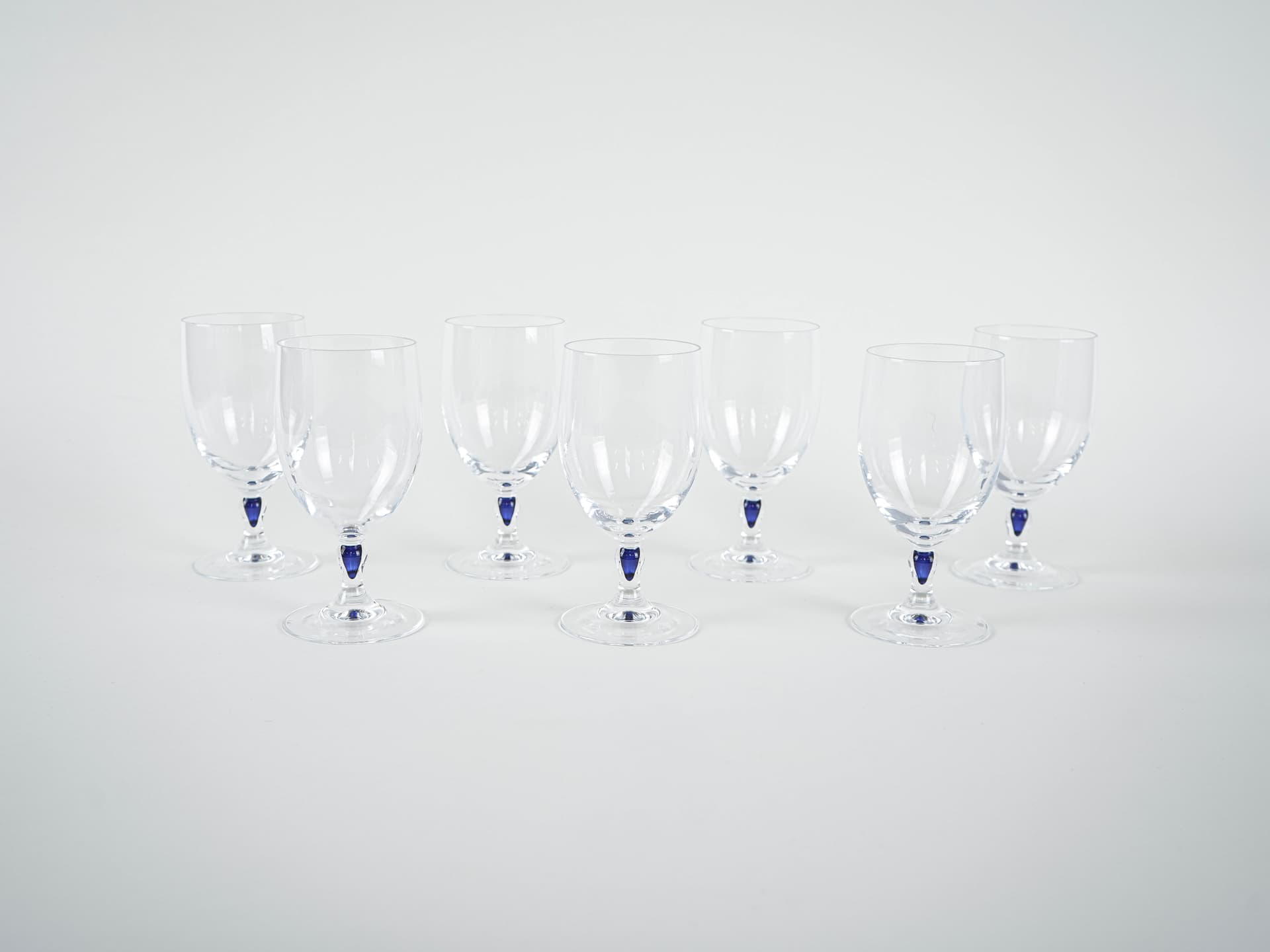 Set of champagne glasses Venise Saphir, transparent blue crystal, Cristal d'Arques, France, 1970s. - 321320