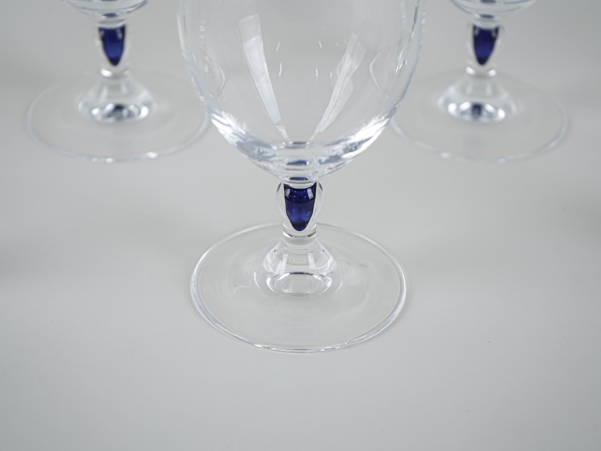 Set of champagne glasses Venise Saphir, transparent blue crystal, Cristal d'Arques, France, 1970s. - 321324