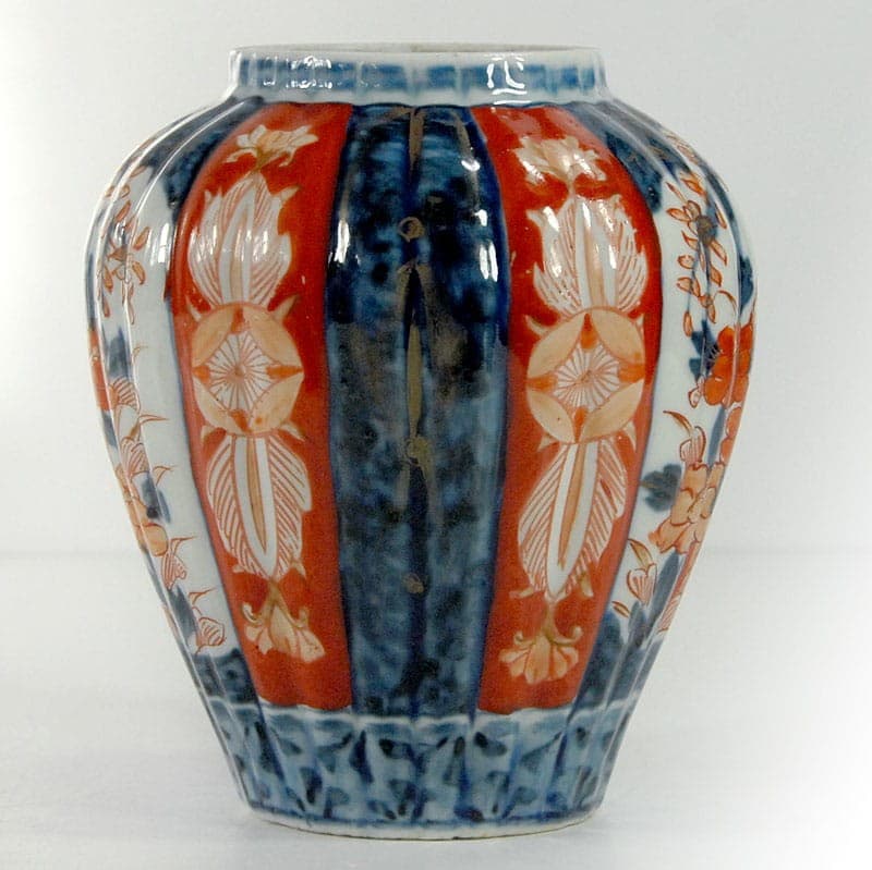 Wazon Imari, biały czerwony niebieski, fajans, Japonia, przełom XIX/XX w. - 321567