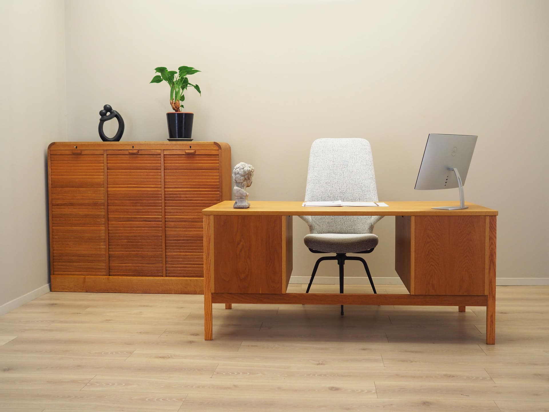 Swivel armchair, white fabric, black metal, Italy, 1970s - 66390